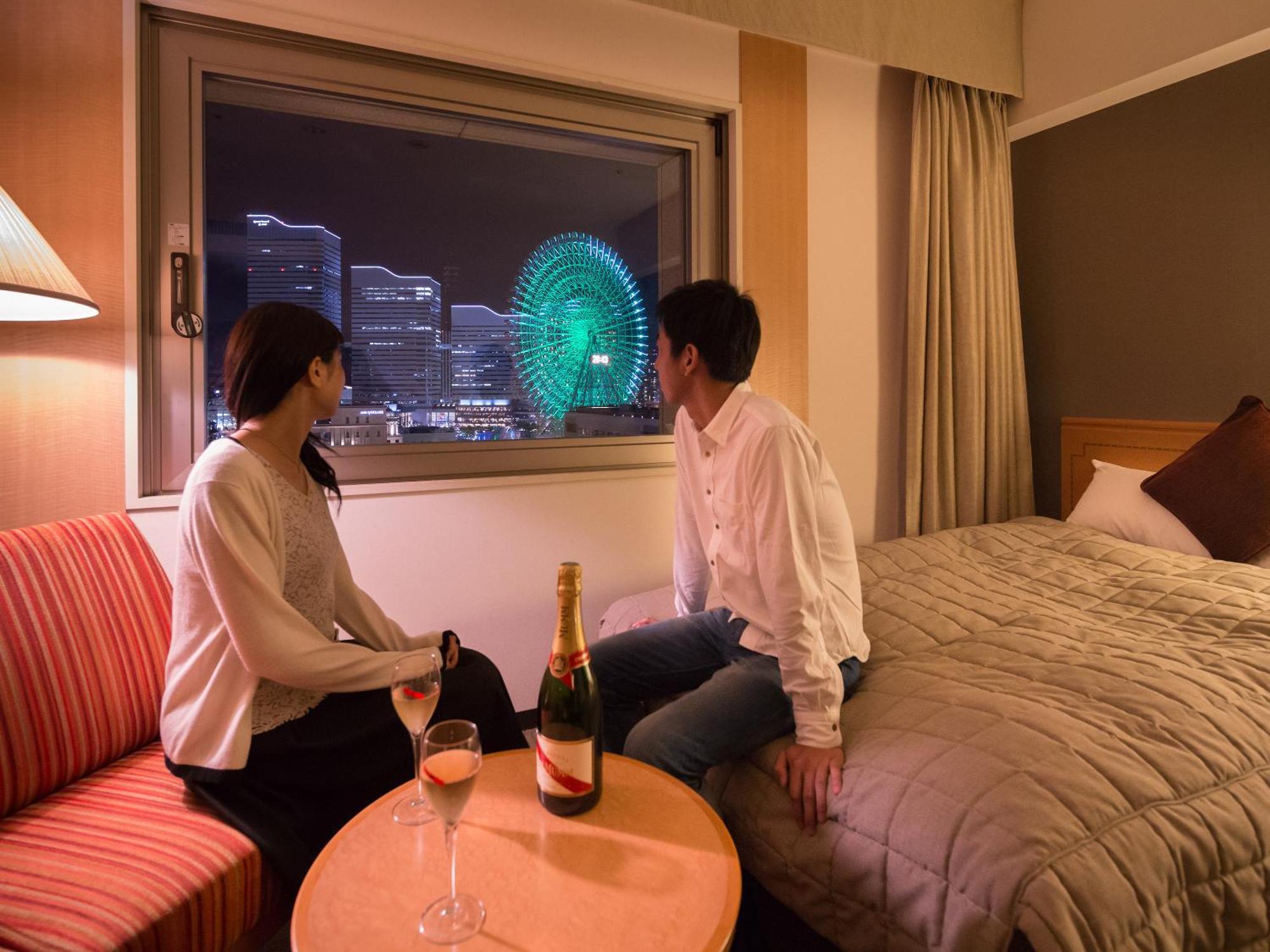 横滨奈维奥酒店 外观 照片